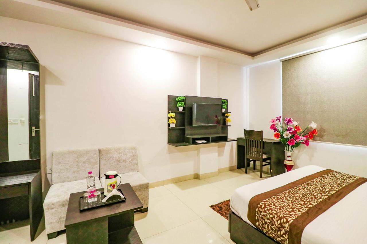 Hotel Olive Zone Near Delhi Airport Neu-Delhi Exterior foto
