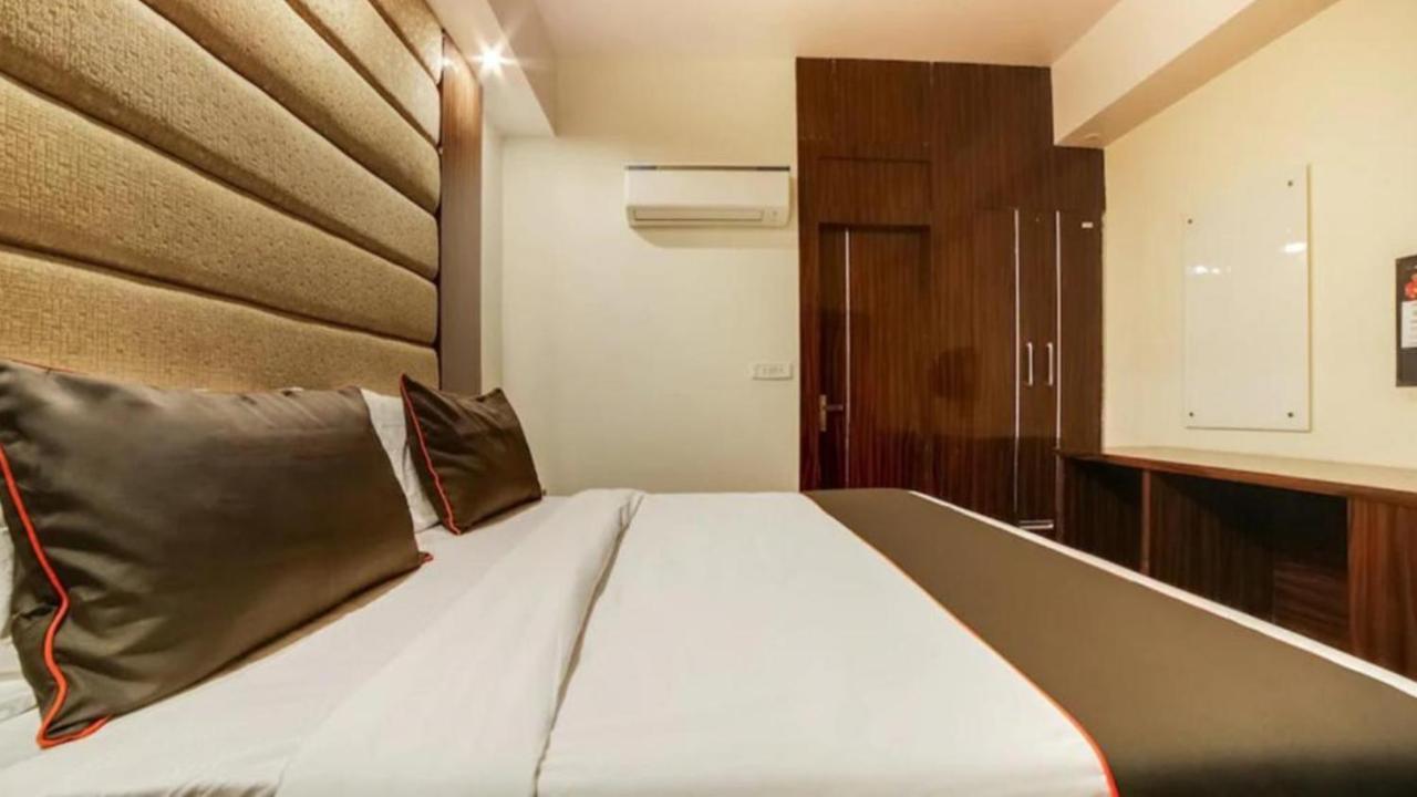 Hotel Olive Zone Near Delhi Airport Neu-Delhi Exterior foto